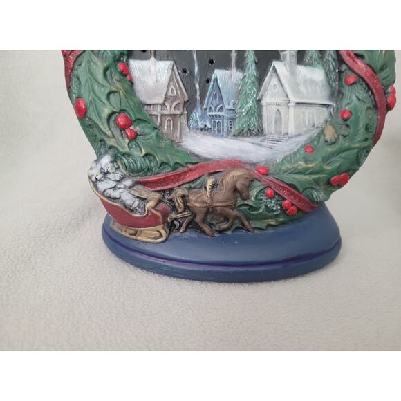Vintage 90's Lighted Ceramic Lamp Church Snow Scene Wreath Mold - Picture 5 of 14